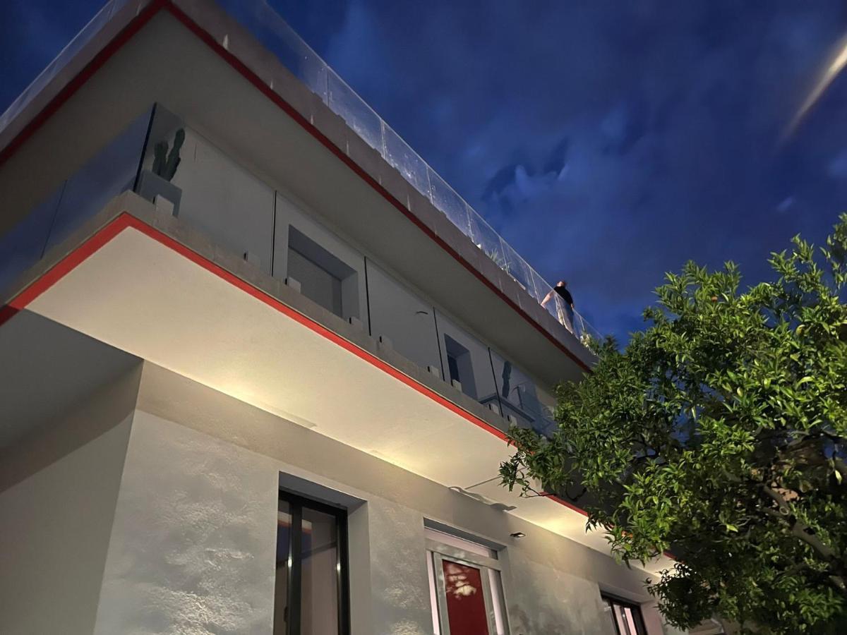 Appartamento Spotorno Con Ampio Terrazzo Attrezzato Anche Con Angolo Cottura Exterior photo