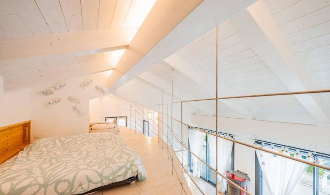 Appartamento Spotorno Con Ampio Terrazzo Attrezzato Anche Con Angolo Cottura Exterior photo